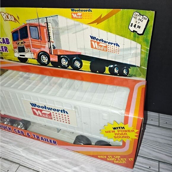 Friction 1970’s Woolco Woolworth Semi Truck Cab & Trailer Collectible Toy Rare - Picture 5 of 8